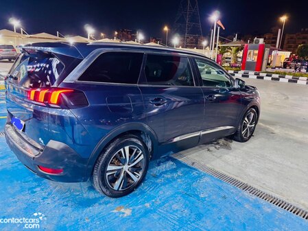 Peugeot 5008 2019
