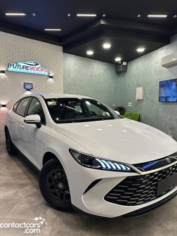 بي واى دى QIN 2025 جديدة