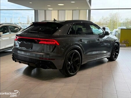 Audi RS Q8 2024