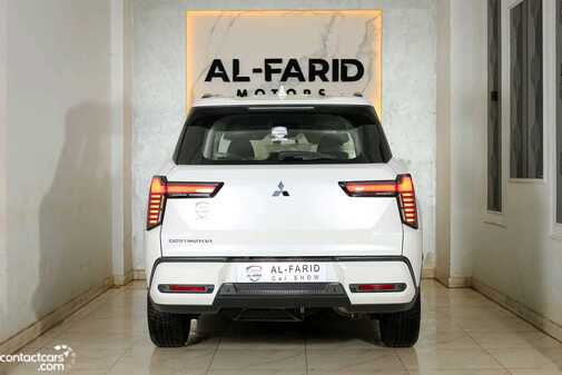 New Mitsubishi Destinator 2026