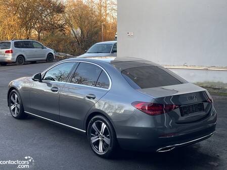 Mercedes C200 2024