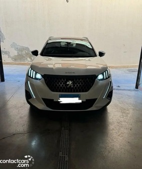 Peugeot 2008 2021
