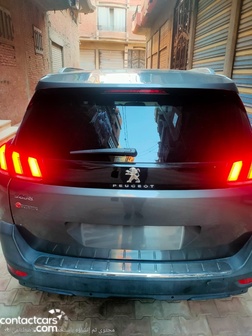 Used Peugeot 5008 2020