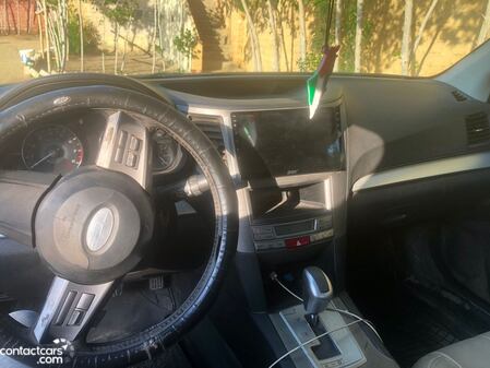 Subaru Legacy 2010