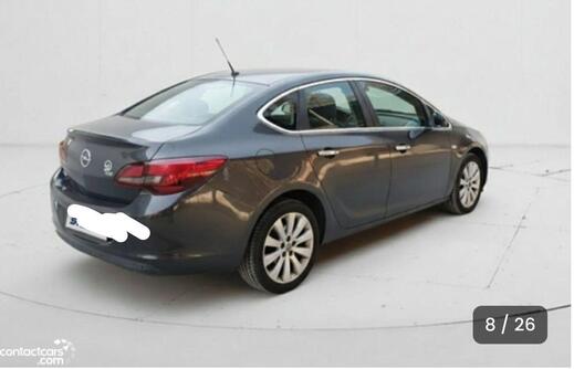 Used Opel Astra 2013