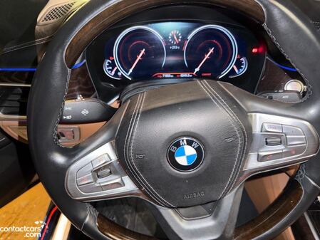 BMW 740Li 2019