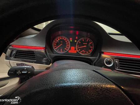 BMW 318i 2012