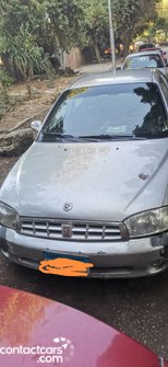 Used Kia Spectra 2000