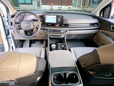 New Kia Carnival 2024