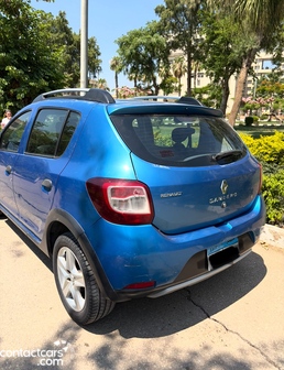 Renault Sandero Stepway 2015
