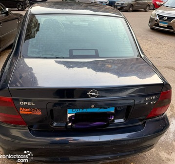 Used Opel Vectra 2000