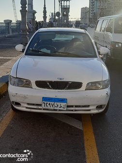 Used Daewoo Nubira 1998
