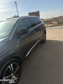 Used Peugeot 5008 2020