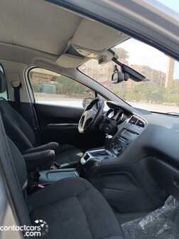 Used Peugeot 5008 2013