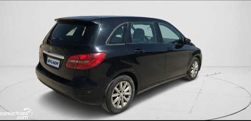 Used Mercedes B 180 2015