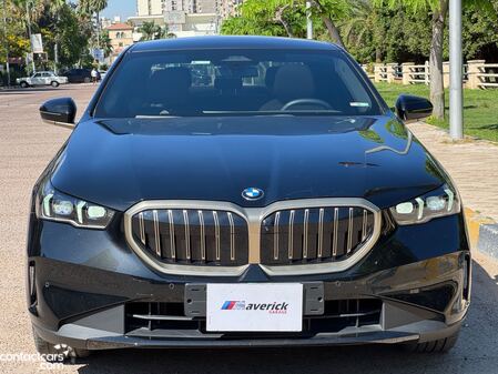 بي ام دبليو 520i 2025 مستعملة