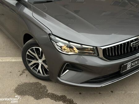 Geely Emgrand 8 2026