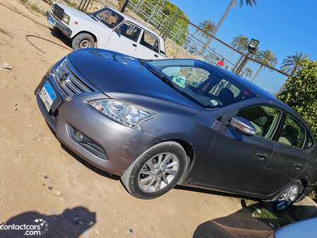 Nissan Sentra 2016