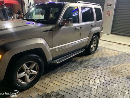 Used Jeep Cherokee 2011