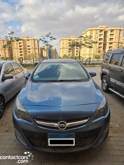 Used Opel Astra 2015