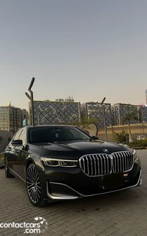 بي ام دبليو 740i 2019 مستعملة