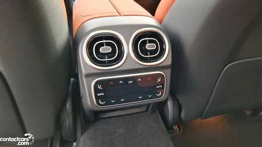 New Mercedes C200 2025