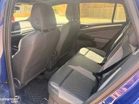 Used Volkswagen ID.4 Crozz 2024