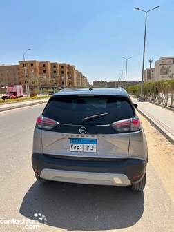 أوبل كروس لاند 2021 مستعملة