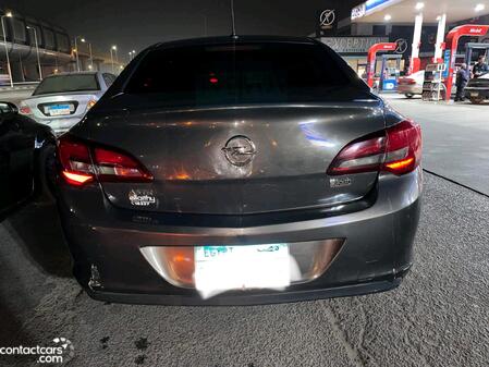 Used Opel Astra 2014