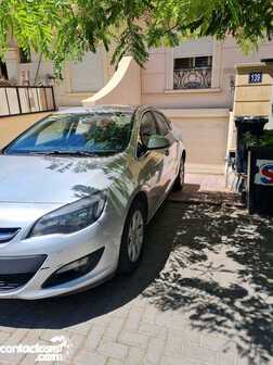 Opel Astra 2021