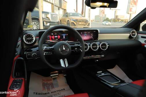 Mercedes CLA 200 2024