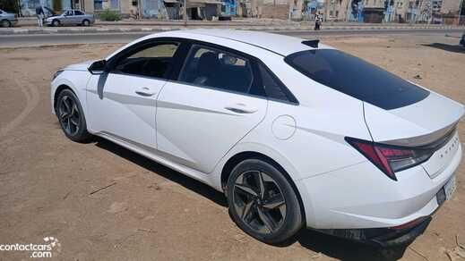 Used Hyundai Avante 2021