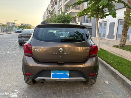 رينو سانديرو ستيب واي 2022 مستعملة