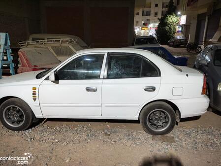 Hyundai Verna 2010