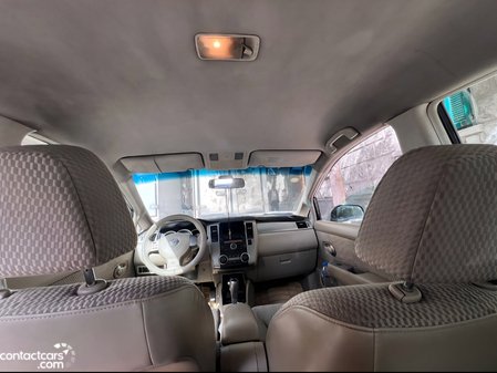Used Nissan Tiida 2010