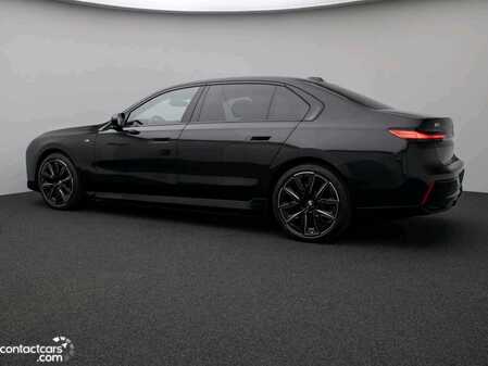 Used BMW i7 2023