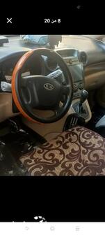 Used Kia Carens 2010