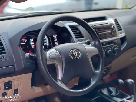 Toyota Fortuner 2015