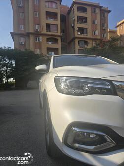 MG HS 2022