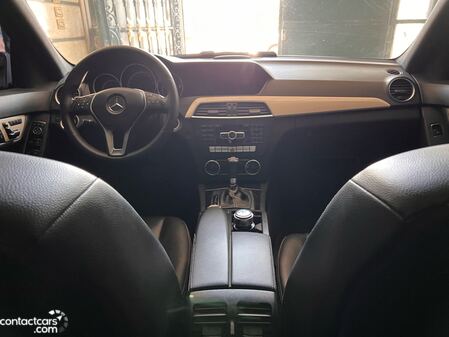 Mercedes C200 2013