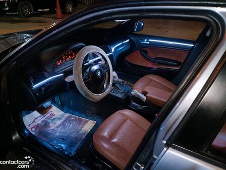 BMW 320i 2000