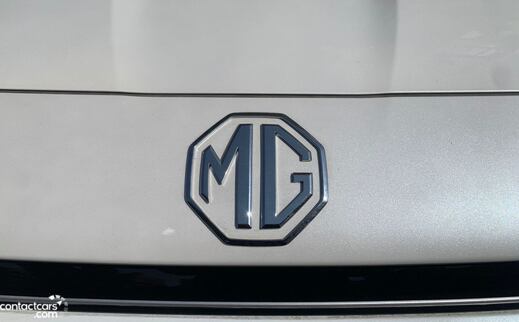 MG HS 2026