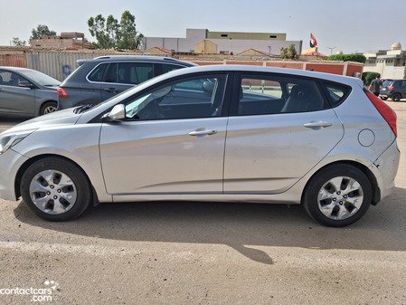 Hyundai Solaris 2016