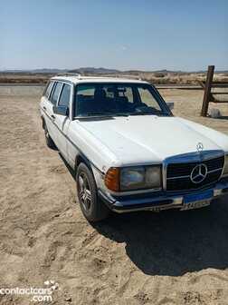 Used Mercedes E200 1983