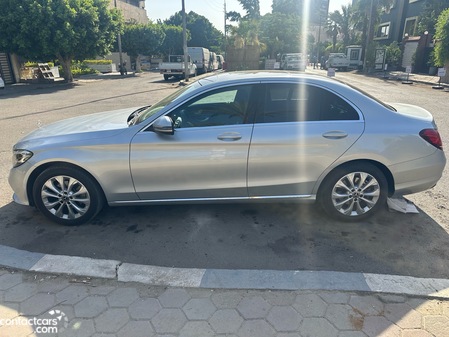 Mercedes C180 2019