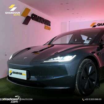 Tesla 3 Model 2024