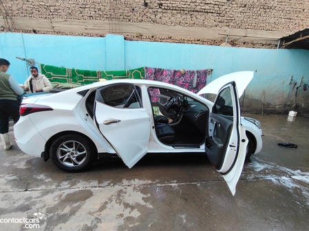 Used Hyundai Avante 2014