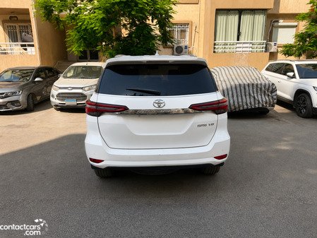 Used Toyota Fortuner 2022