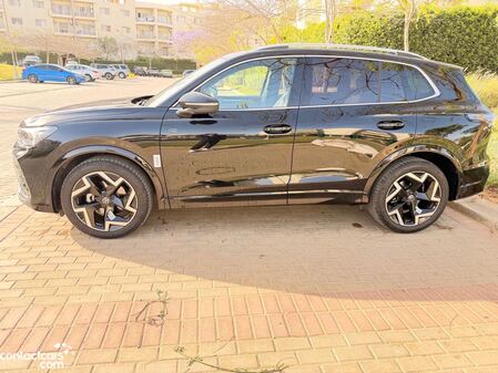 Used Volkswagen Tiguan 2025