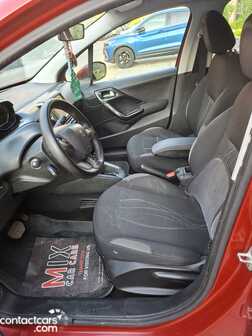 Used Peugeot 208 2015